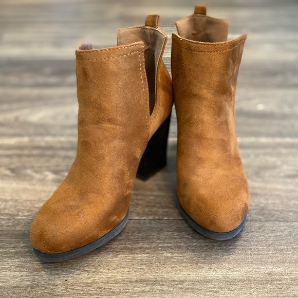 Bamboo Booties - Picture 2 of 6